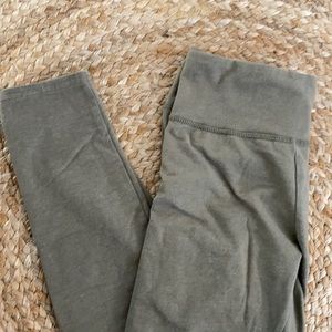 Arie Leggings